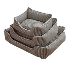 Load image into Gallery viewer, 3 Size Padded Dog Bed