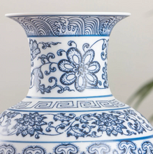 Load image into Gallery viewer, Blue and White Ginger Jar Vase