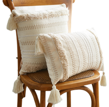 Load image into Gallery viewer, Moroccan Style Tassel Toss Pillow