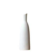 Load image into Gallery viewer, White Ceramic Vase