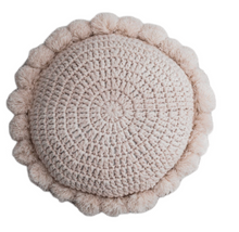 Load image into Gallery viewer, Sunflower Tassel  Knitted Throw Pillow