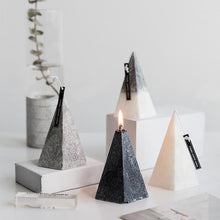 Load image into Gallery viewer, Pentagonal Aromatherapy Candle