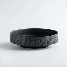 Load image into Gallery viewer, Ceramic Hammer-Eyed Deep-Dish Bowl