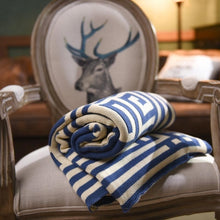 Load image into Gallery viewer, Native Maze Design Cotton Knitted Blanket