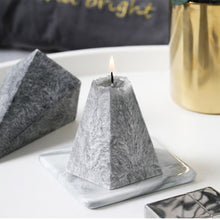 Load image into Gallery viewer, Pentagonal Aromatherapy Candle