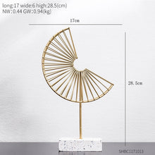 Load image into Gallery viewer, Metal Maple Leaf Sculpture