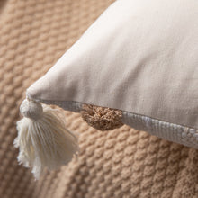 Load image into Gallery viewer, Moroccan Style Tassel Toss Pillow