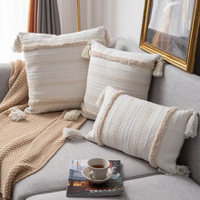 Load image into Gallery viewer, Moroccan Style Tassel Toss Pillow