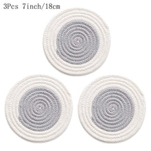 Load image into Gallery viewer, Round Braided Placemats (4pcs)